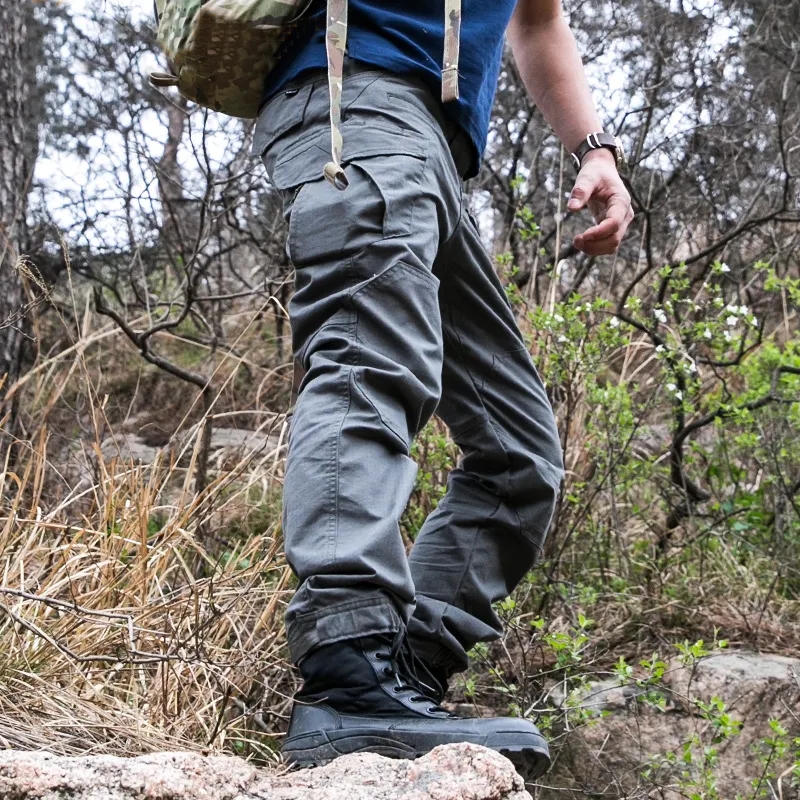  2023 High Quality Waterproof Cargo Pants Solid Sweatpants Trousers Outdoor Straight Men Tactical Cargo Pants